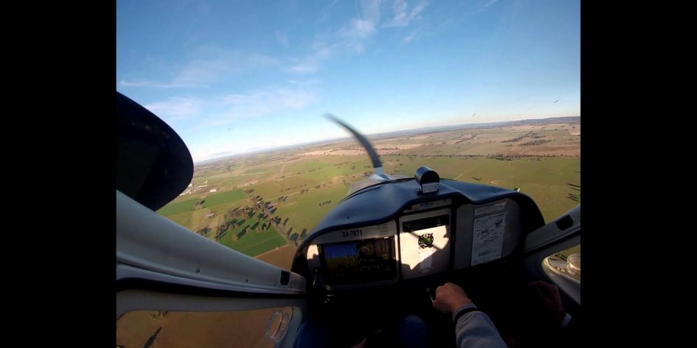 A full circuit of Wagga airport by Craig
