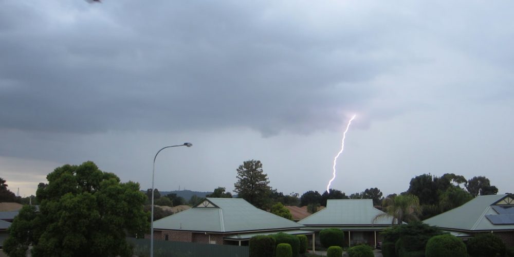 Wagga Wagga morning thunderstorm 12 November 2015
