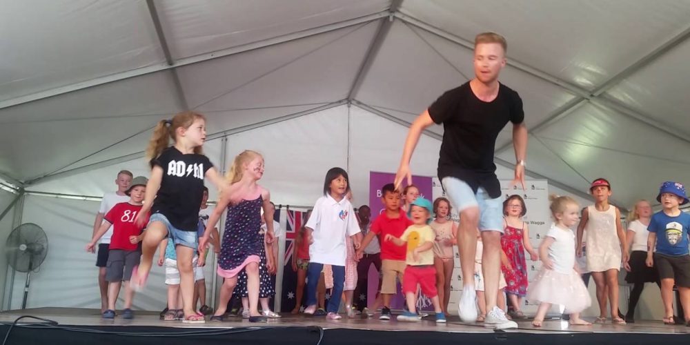 Lilly Trevaskis 5 years old dancing alongside Jarryd Byrne in Wagga Wagga NSW