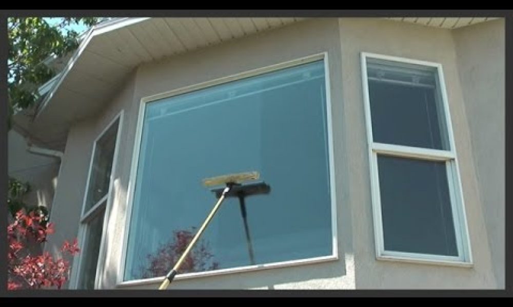 How to clean outside windows on a house