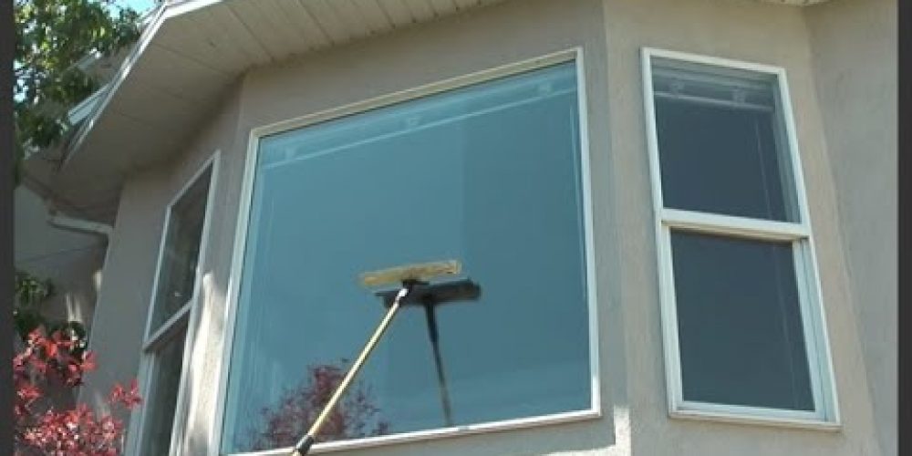 How to clean outside windows on a house