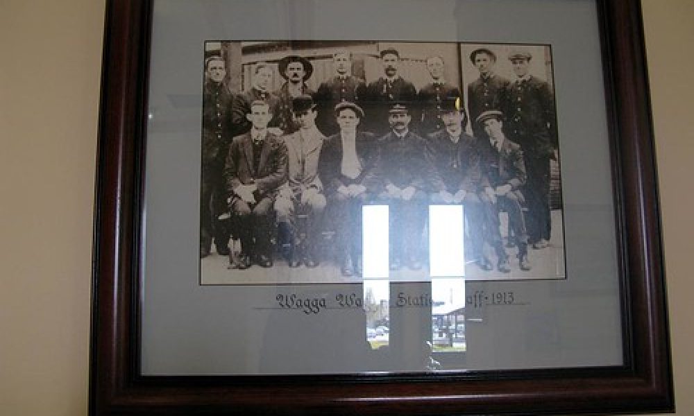 2908 Wagga Wagga Railway Staff 1913 Photo