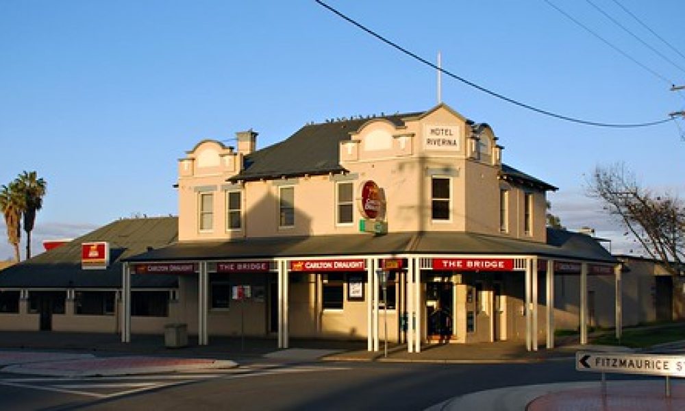 Bridge Hotel, Wagga Wagga