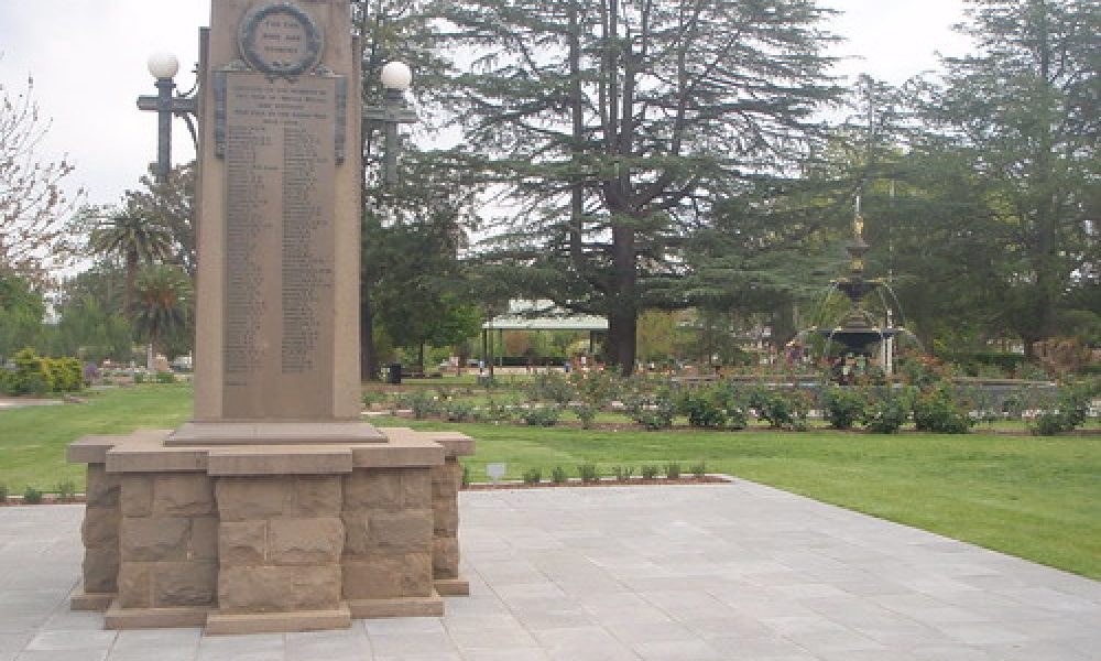 memorial to those fallen in war